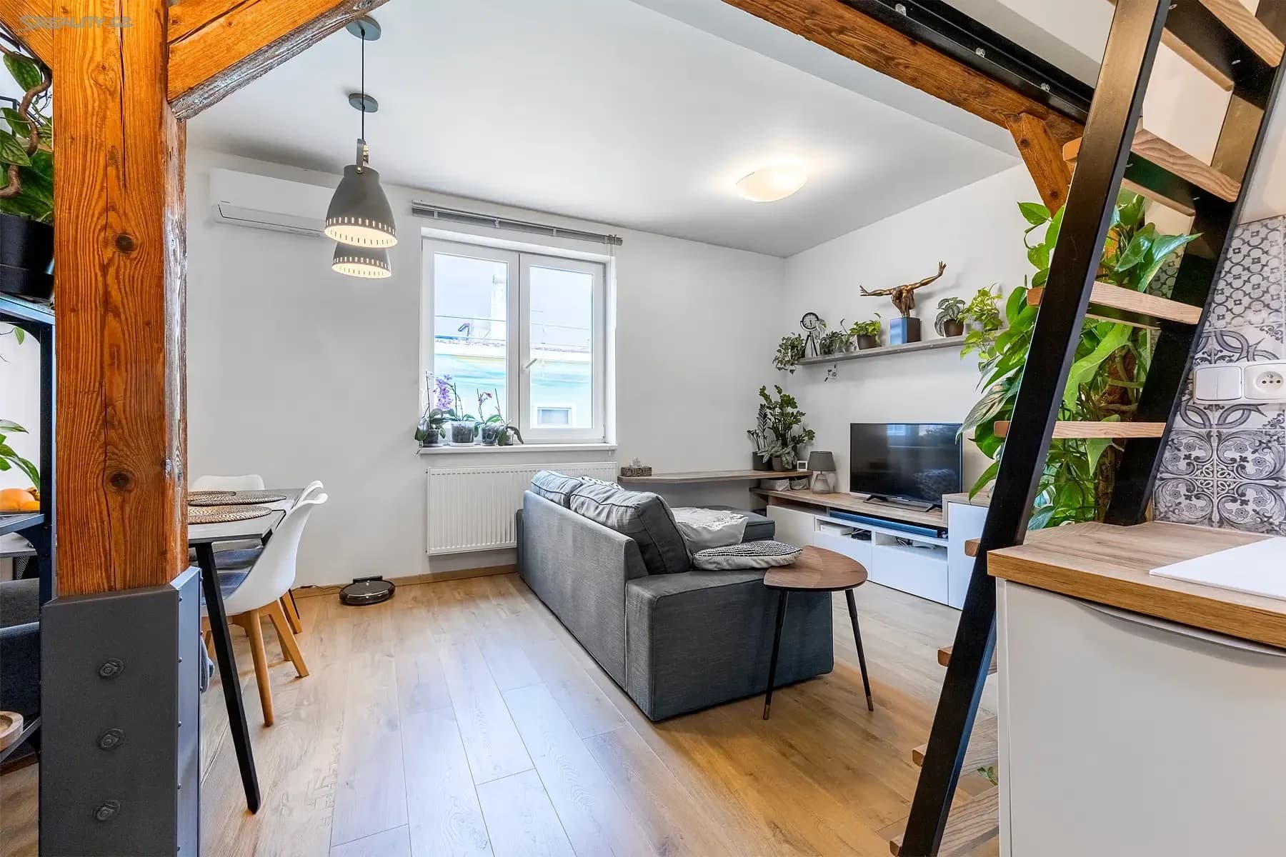 Pronájem bytu 2+kk 47 m², Kotlaska, Praha, Praha Pronájem bytu 2+kk 47 m², Kotlaska, Praha, Praha