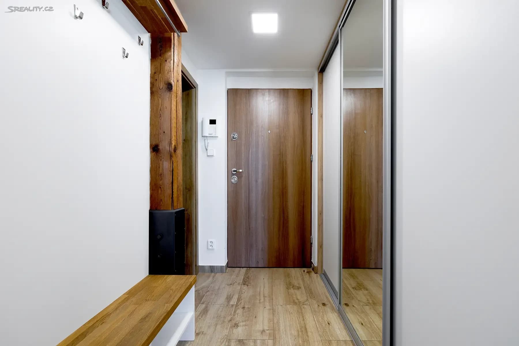 Pronájem bytu 2+kk 47 m², Kotlaska, Praha, Praha Pronájem bytu 2+kk 47 m², Kotlaska, Praha, Praha