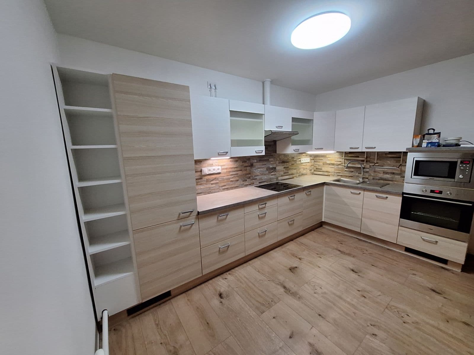 Pronájem bytu 2+kk 48 m², Pardubická, Praha, Praha Pronájem bytu 2+kk 48 m², Pardubická, Praha, Praha