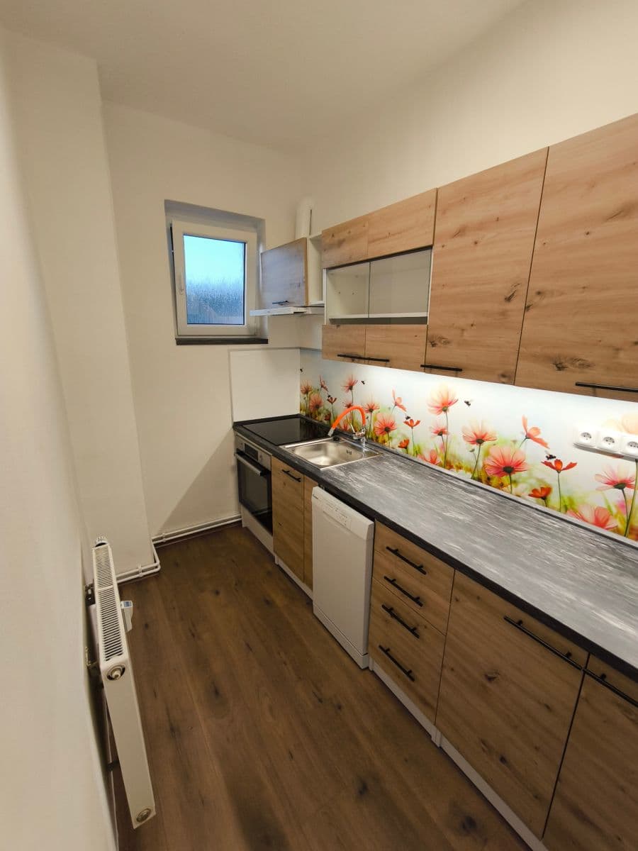 Pronájem bytu 3+kk 55 m², Pokratická, Litoměřice, Ústecký kraj Pronájem bytu 3+kk 55 m², Pokratická, Litoměřice, Ústecký kraj