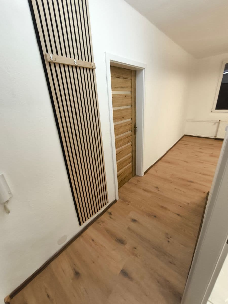 Pronájem bytu 2+kk 36 m², Příbramská, Verneřice, Ústecký kraj Pronájem bytu 2+kk 36 m², Příbramská, Verneřice, Ústecký kraj