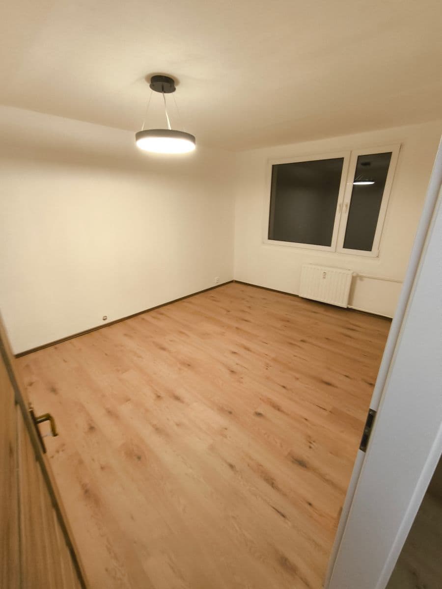 Pronájem bytu 2+kk 36 m², Příbramská, Verneřice, Ústecký kraj Pronájem bytu 2+kk 36 m², Příbramská, Verneřice, Ústecký kraj