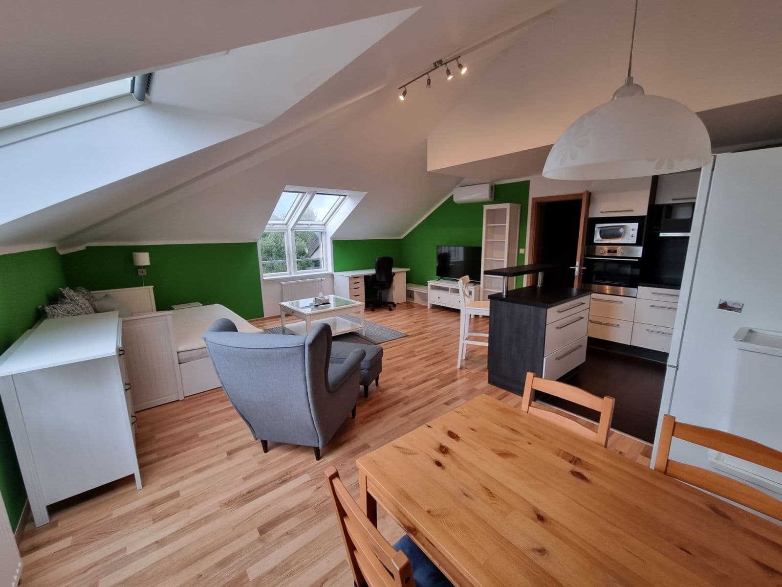 Pronájem bytu 2+kk 70 m², Nad Statkem, Praha, Praha Pronájem bytu 2+kk 70 m², Nad Statkem, Praha, Praha