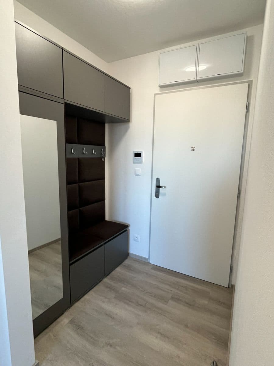 Pronájem bytu 2+kk 52 m², Plk. Loudy, Kutná Hora, Středočeský kraj Pronájem bytu 2+kk 52 m², Plk. Loudy, Kutná Hora, Středočeský kraj