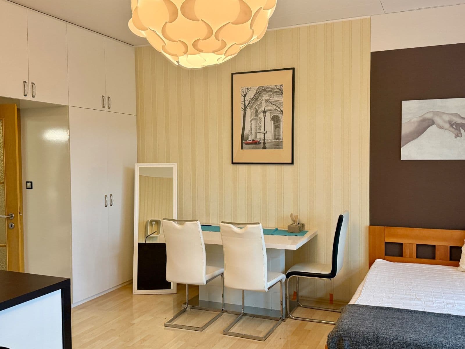 Pronájem bytu 1+kk 43 m², Českomoravská, Praha, Praha Pronájem bytu 1+kk 43 m², Českomoravská, Praha, Praha