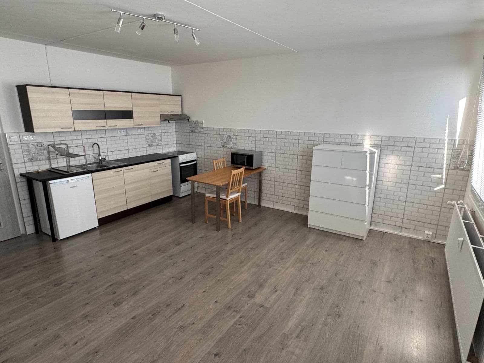 Pronájem bytu 1+kk 32 m², U Kamýku, Praha, Praha Pronájem bytu 1+kk 32 m², U Kamýku, Praha, Praha
