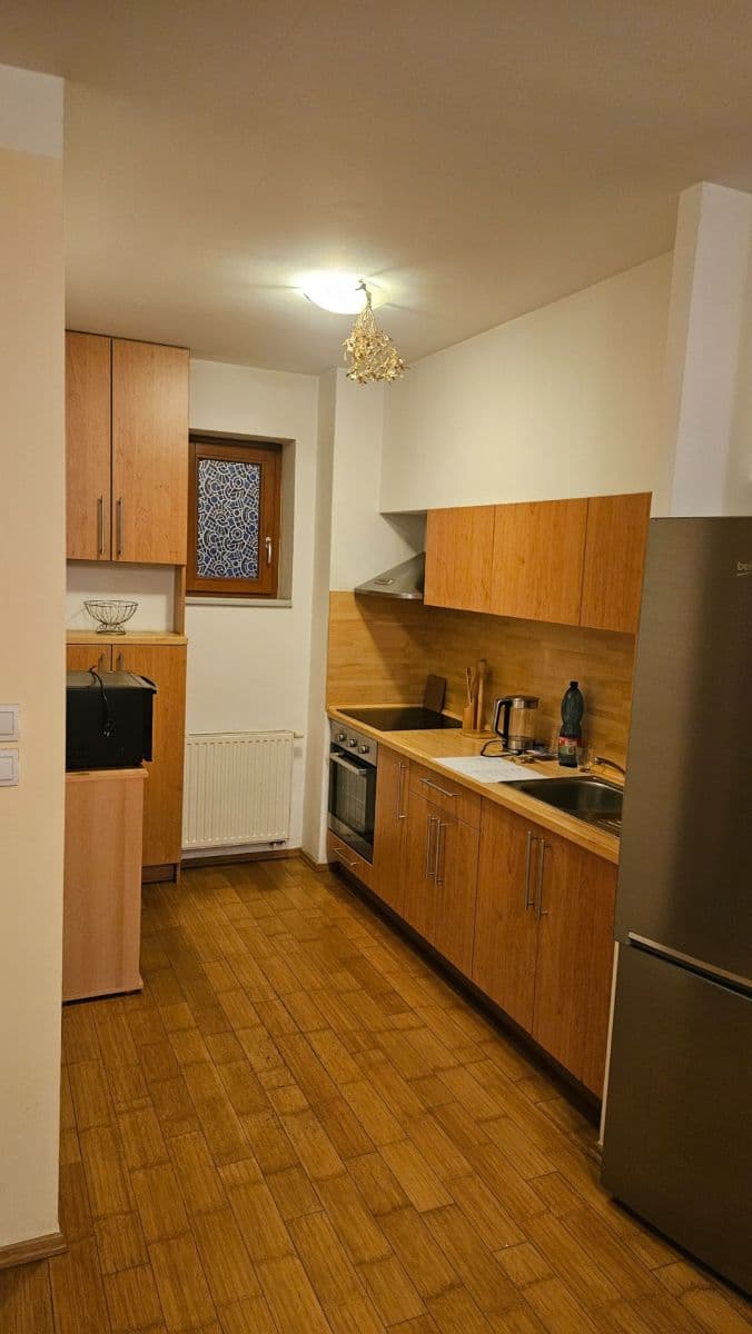 Pronájem bytu 2+kk 47 m², V Lázních, Jesenice, Středočeský kraj Pronájem bytu 2+kk 47 m², V Lázních, Jesenice, Středočeský kraj