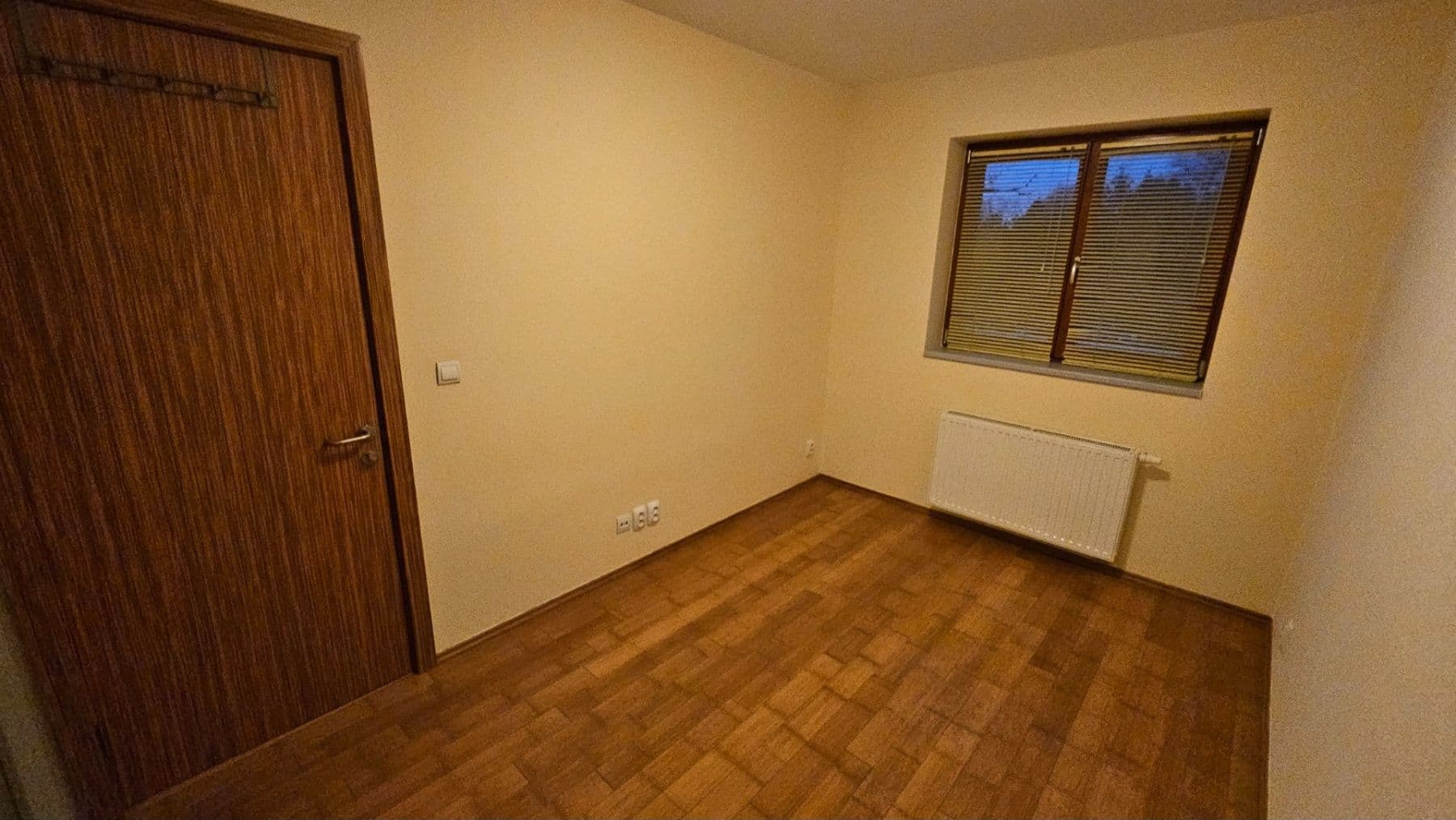 Pronájem bytu 2+kk 47 m², V Lázních, Jesenice, Středočeský kraj Pronájem bytu 2+kk 47 m², V Lázních, Jesenice, Středočeský kraj