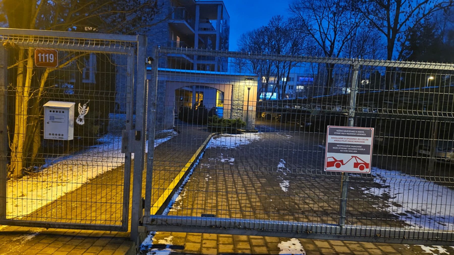 Pronájem bytu 2+kk 47 m², V Lázních, Jesenice, Středočeský kraj Pronájem bytu 2+kk 47 m², V Lázních, Jesenice, Středočeský kraj