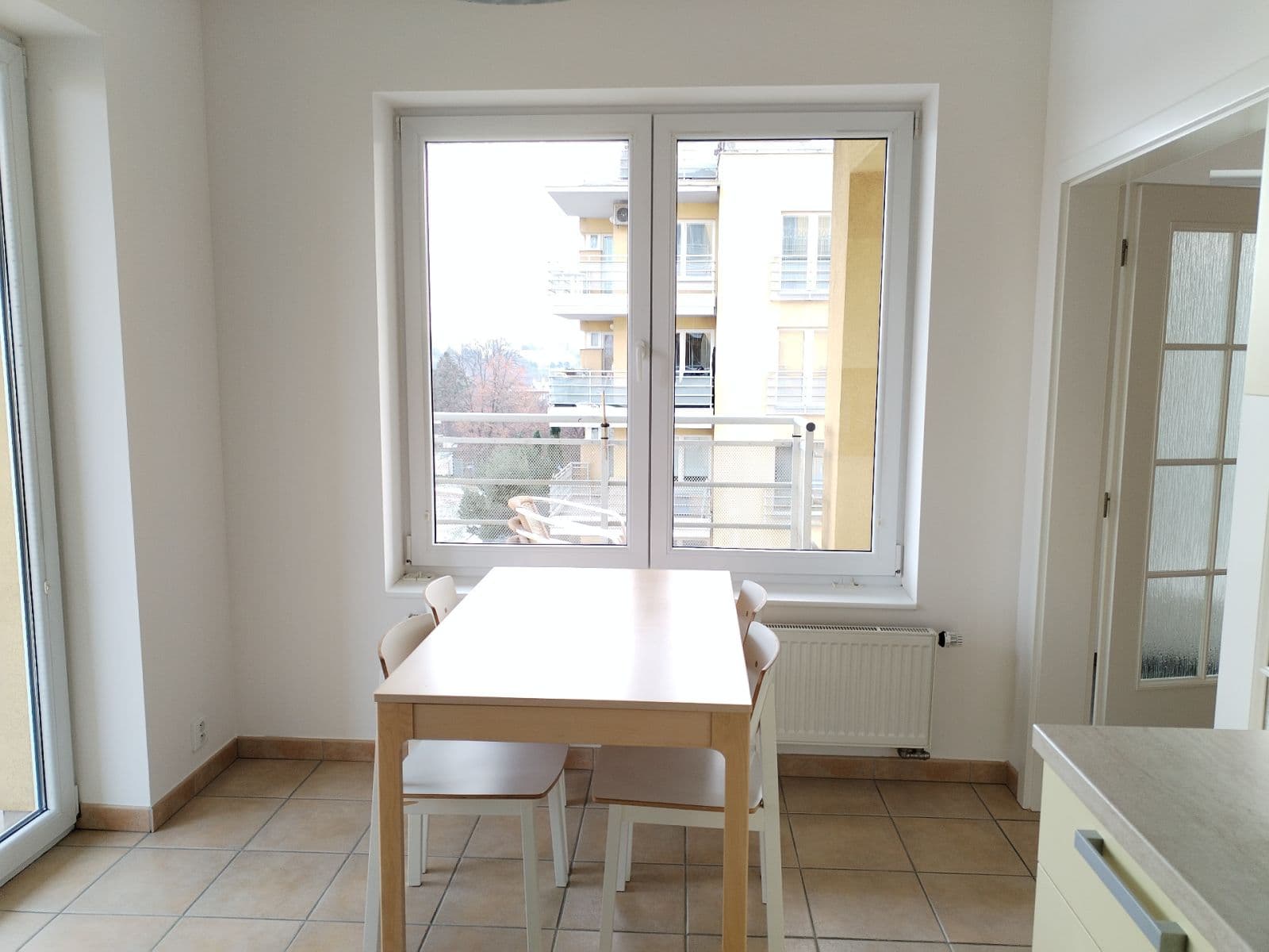 Pronájem bytu 3+1 90 m², Hyacintová, Praha, Praha Pronájem bytu 3+1 90 m², Hyacintová, Praha, Praha