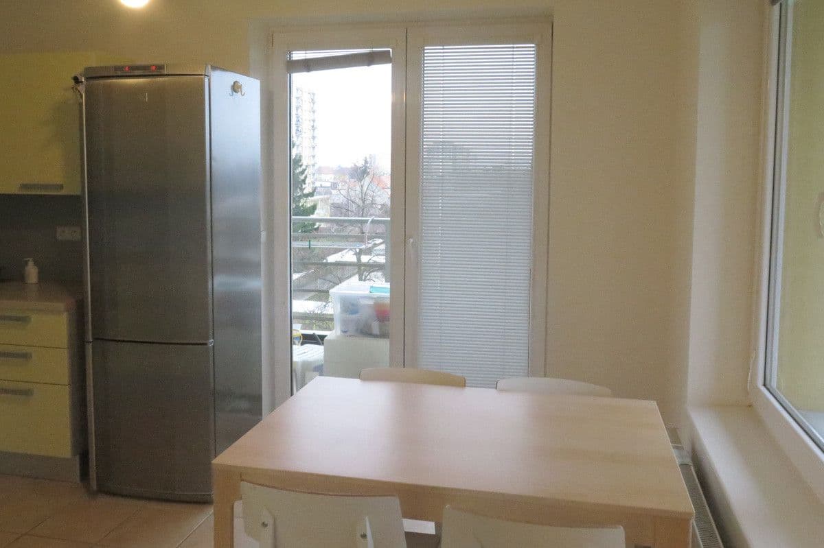 Pronájem bytu 3+1 90 m², Hyacintová, Praha, Praha Pronájem bytu 3+1 90 m², Hyacintová, Praha, Praha