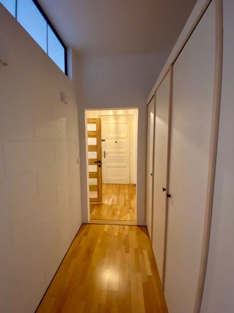 Pronájem bytu 2+1 51 m², Baranova, Praha, Praha Pronájem bytu 2+1 51 m², Baranova, Praha, Praha