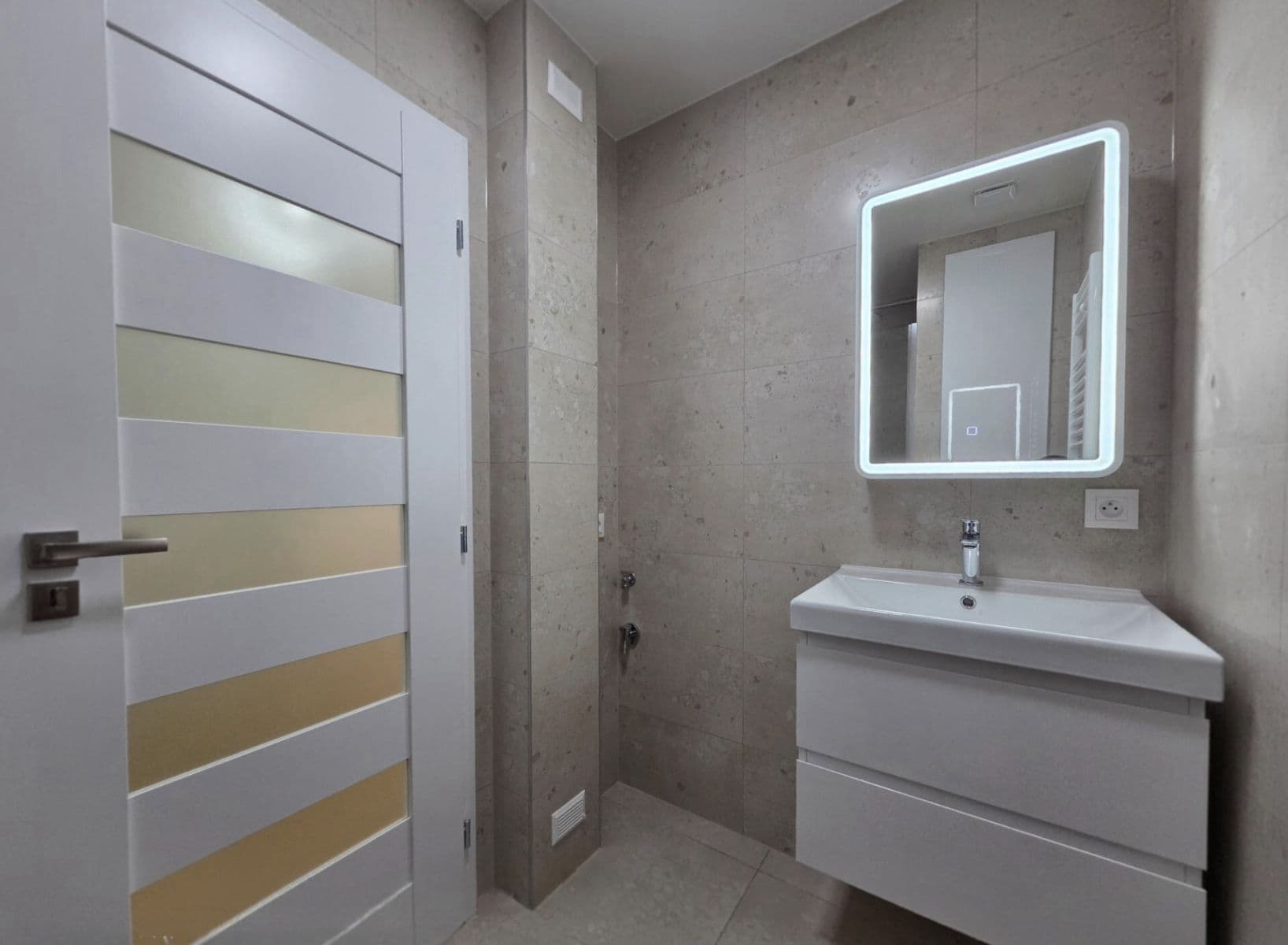 Prodej bytu 2+1 53 m², Hartigova, Praha, Praha Prodej bytu 2+1 53 m², Hartigova, Praha, Praha