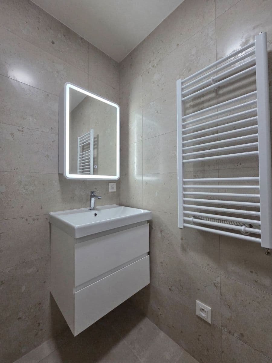 Prodej bytu 2+1 53 m², Hartigova, Praha, Praha Prodej bytu 2+1 53 m², Hartigova, Praha, Praha