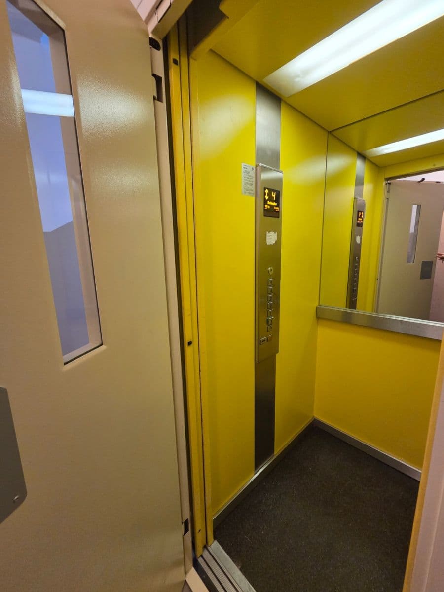 Prodej bytu 2+1 53 m², Hartigova, Praha, Praha Prodej bytu 2+1 53 m², Hartigova, Praha, Praha