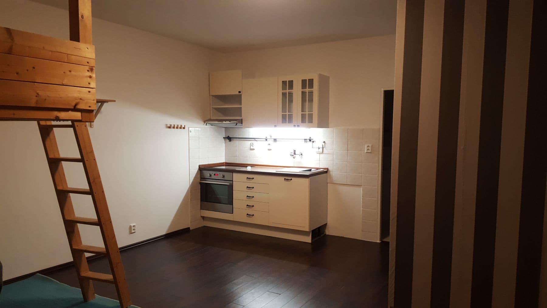 Pronájem bytu 1+kk 32 m², bratří Sapáků, Brno, Jihomoravský kraj Pronájem bytu 1+kk 32 m², bratří Sapáků, Brno, Jihomoravský kraj