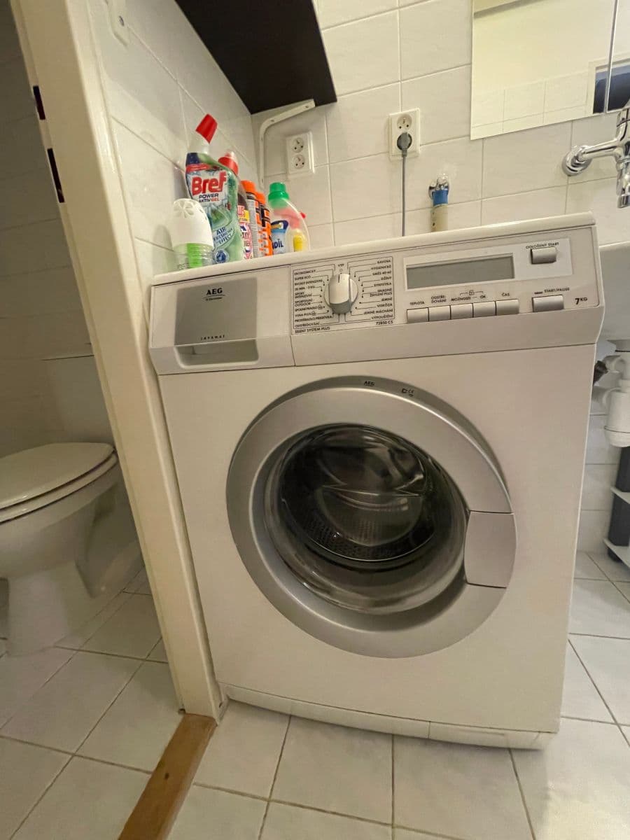 Pronájem bytu 1+kk 32 m², bratří Sapáků, Brno, Jihomoravský kraj Pronájem bytu 1+kk 32 m², bratří Sapáků, Brno, Jihomoravský kraj