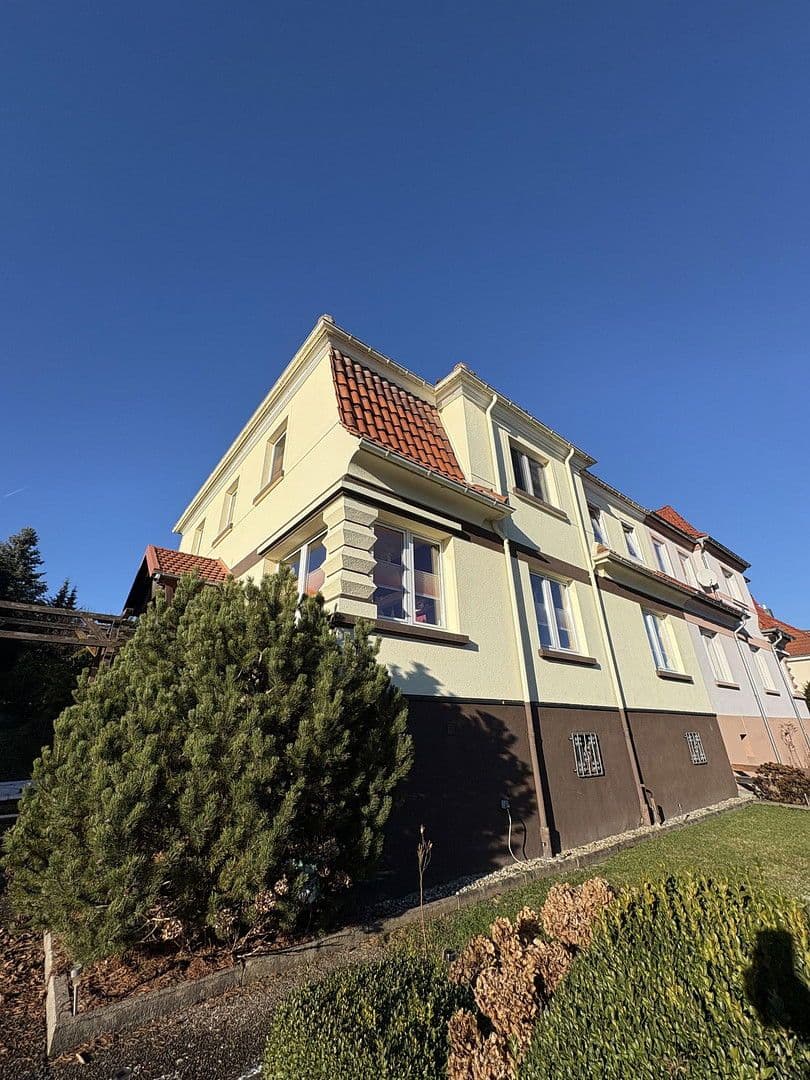 Prodej domu 225 m², pozemek 740 m², Ringstraße 61, Bad Sachsa, Dolní Sasko Prodej domu 225 m², pozemek 740 m², Ringstraße 61, Bad Sachsa, Dolní Sasko