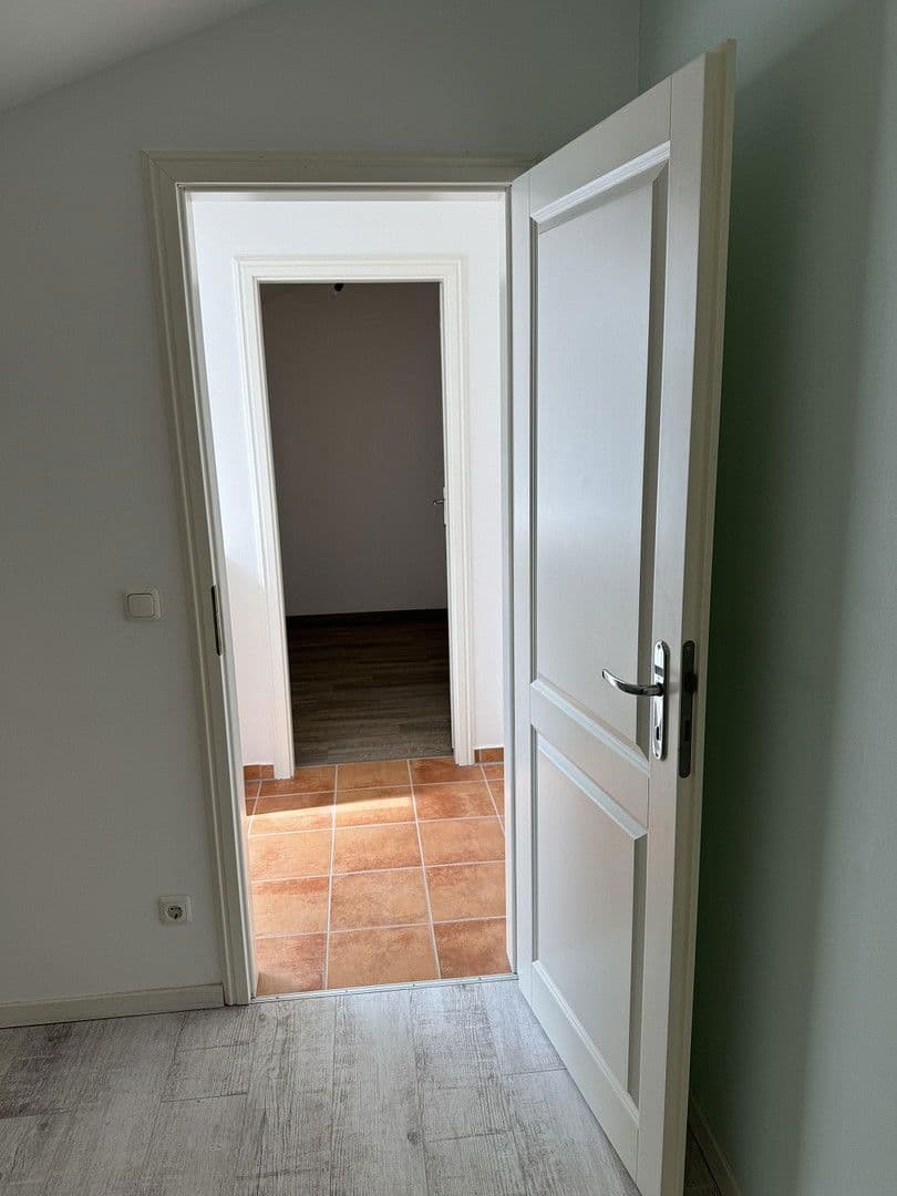 Pronájem bytu 4+1 140 m², Liether Moor 9, Klein Nordende, Šlesvicko-Holštýnsko Pronájem bytu 4+1 140 m², Liether Moor 9, Klein Nordende, Šlesvicko-Holštýnsko