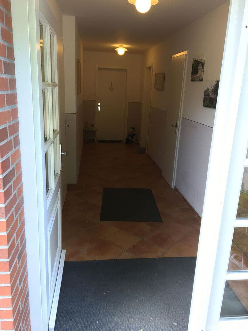 Pronájem bytu 4+1 140 m², Liether Moor 9, Klein Nordende, Šlesvicko-Holštýnsko Pronájem bytu 4+1 140 m², Liether Moor 9, Klein Nordende, Šlesvicko-Holštýnsko