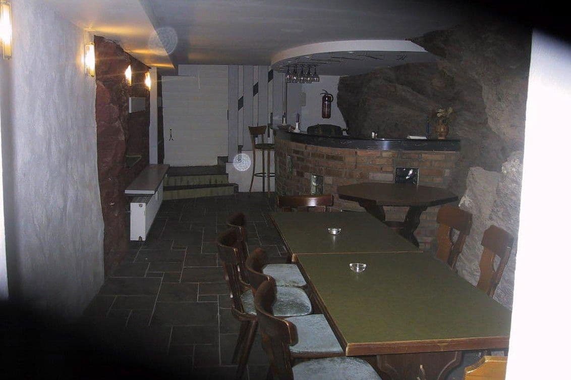 Pronájem nebytového prostoru 105 m², Laurentiusberg 2-4, Saarburg, Porýní-Falc Pronájem nebytového prostoru 105 m², Laurentiusberg 2-4, Saarburg, Porýní-Falc