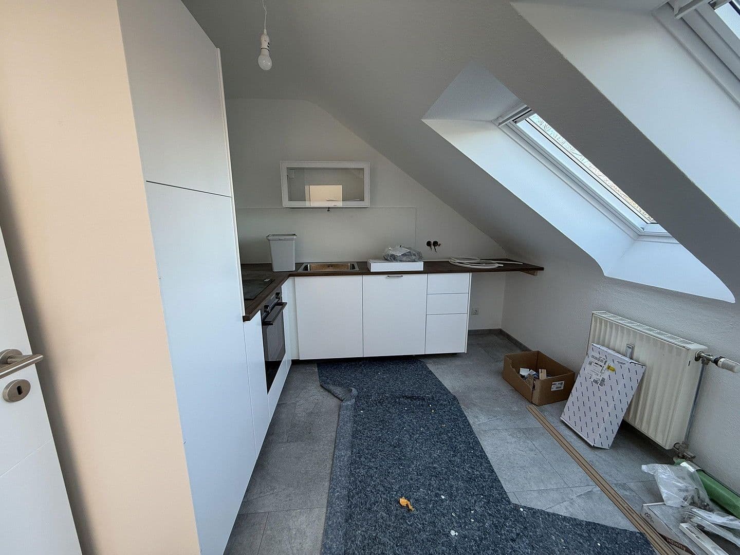 Pronájem bytu 2+1 66 m², Ludwig-Thoma-Straße 42, Ottobrunn, Bavorsko Pronájem bytu 2+1 66 m², Ludwig-Thoma-Straße 42, Ottobrunn, Bavorsko