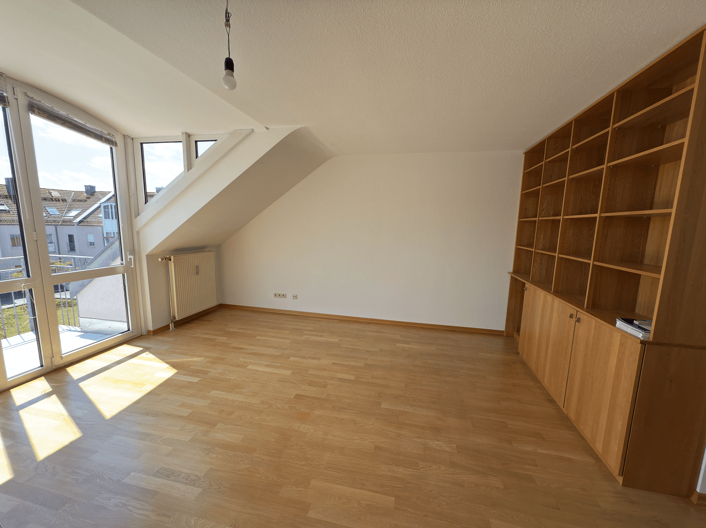 Pronájem bytu 2+1 66 m², Ludwig-Thoma-Straße 42, Ottobrunn, Bavorsko Pronájem bytu 2+1 66 m², Ludwig-Thoma-Straße 42, Ottobrunn, Bavorsko