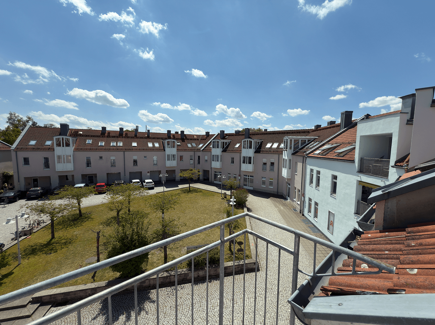 Pronájem bytu 2+1 66 m², Ludwig-Thoma-Straße 42, Ottobrunn, Bavorsko Pronájem bytu 2+1 66 m², Ludwig-Thoma-Straße 42, Ottobrunn, Bavorsko