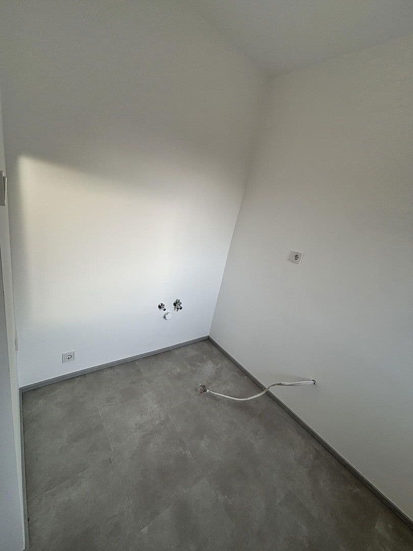 Pronájem bytu 3+1 58 m², Bahnhofstraße 13, Enns, Horní Rakousko Pronájem bytu 3+1 58 m², Bahnhofstraße 13, Enns, Horní Rakousko