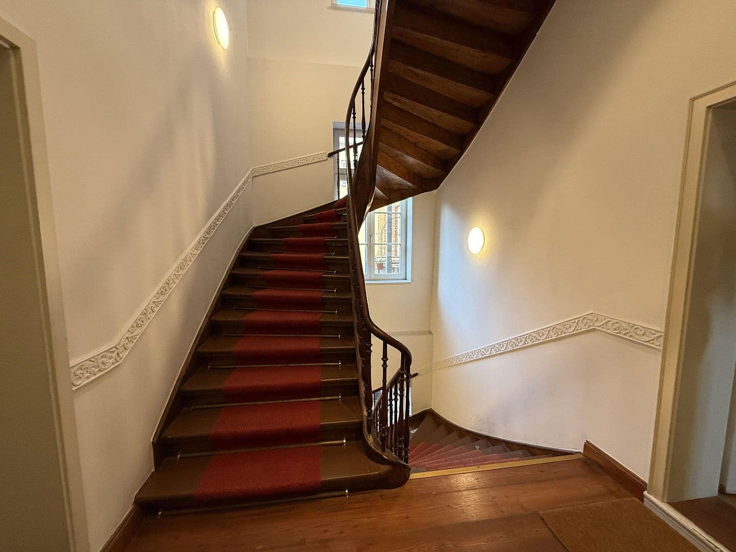 Prodej bytu 2+1 94 m², Alexandrinenstraße, Schwerin, Mecklenburg-Vorpommern Prodej bytu 2+1 94 m², Alexandrinenstraße, Schwerin, Mecklenburg-Vorpommern