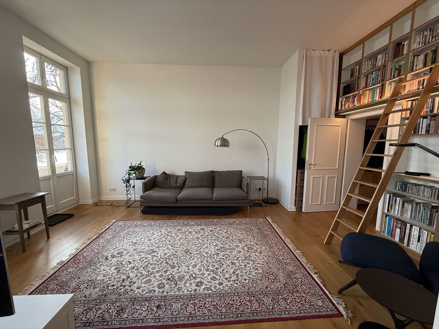 Prodej bytu 2+1 94 m², Alexandrinenstraße, Schwerin, Mecklenburg-Vorpommern Prodej bytu 2+1 94 m², Alexandrinenstraße, Schwerin, Mecklenburg-Vorpommern