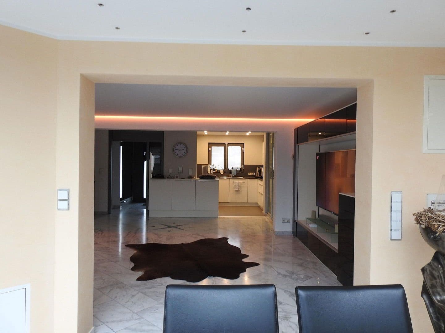 Prodej domu 185 m², pozemek 250 m², Kallstadter Straße, Dannstadt-Schauernheim, Porýní-Falc Prodej domu 185 m², pozemek 250 m², Kallstadter Straße, Dannstadt-Schauernheim, Porýní-Falc