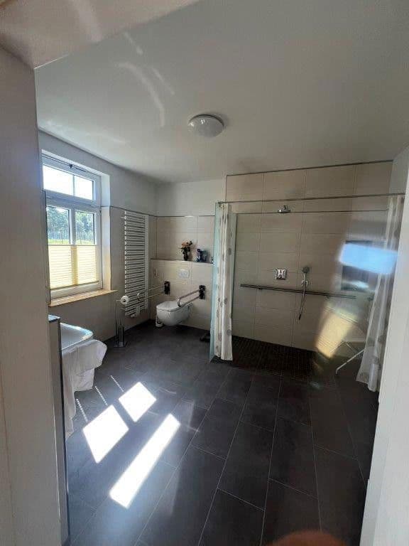 Prodej domu 135 m², pozemek 887 m², Rostock, Mecklenburg-Vorpommern Prodej domu 135 m², pozemek 887 m², Rostock, Mecklenburg-Vorpommern