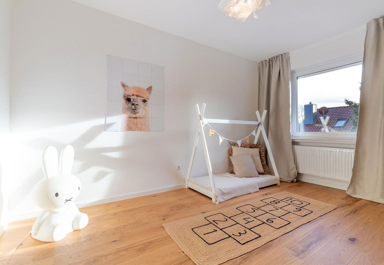 Prodej domu 114 m², pozemek 207 m², Kassel, Hessen Prodej domu 114 m², pozemek 207 m², Kassel, Hessen