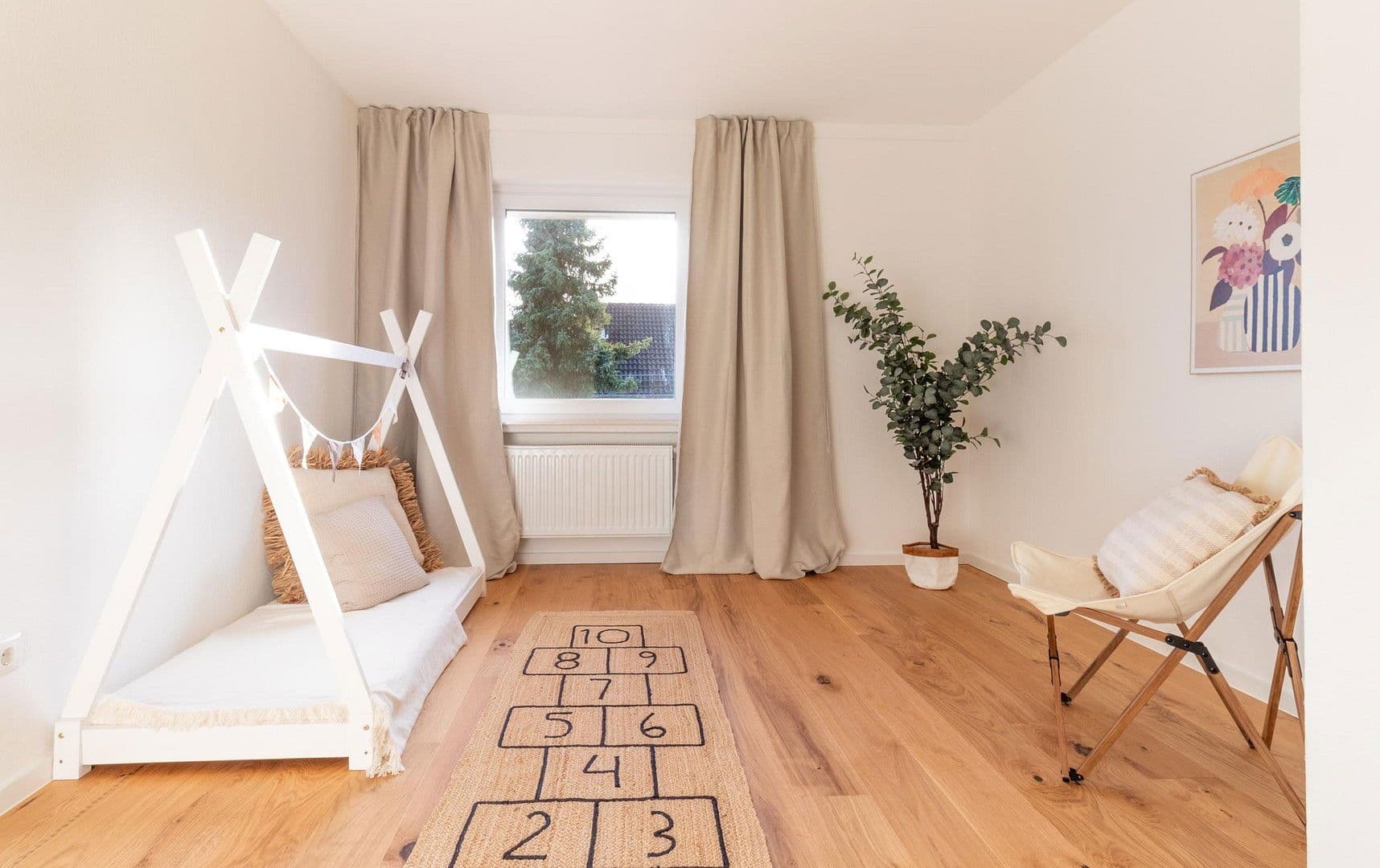 Prodej domu 114 m², pozemek 207 m², Kassel, Hessen Prodej domu 114 m², pozemek 207 m², Kassel, Hessen