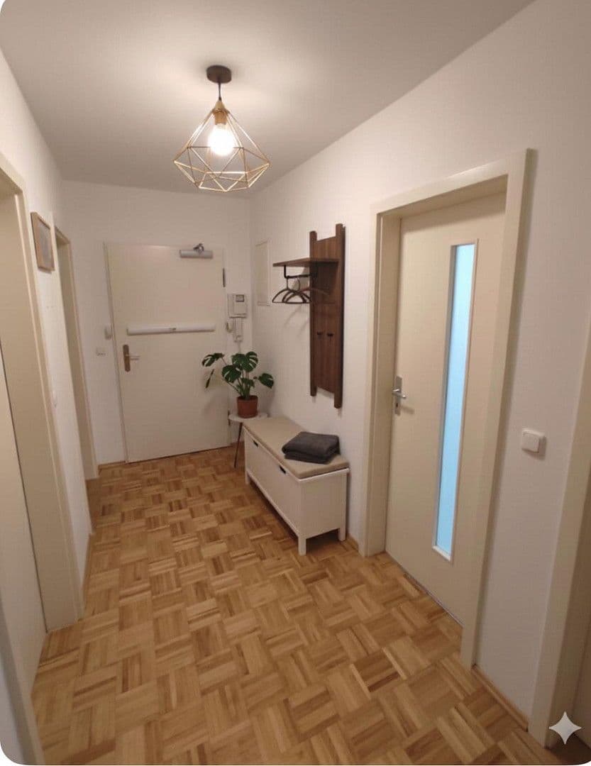 Pronájem bytu 2+kk 88 m², Kronberg im Taunus, Hessen Pronájem bytu 2+kk 88 m², Kronberg im Taunus, Hessen