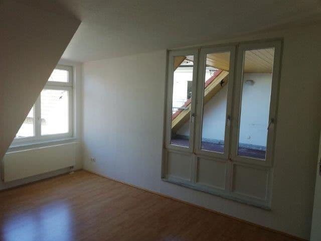 Pronájem bytu 5+1 175 m², Dufourstrasse 4, Leipzig, Sasko Pronájem bytu 5+1 175 m², Dufourstrasse 4, Leipzig, Sasko