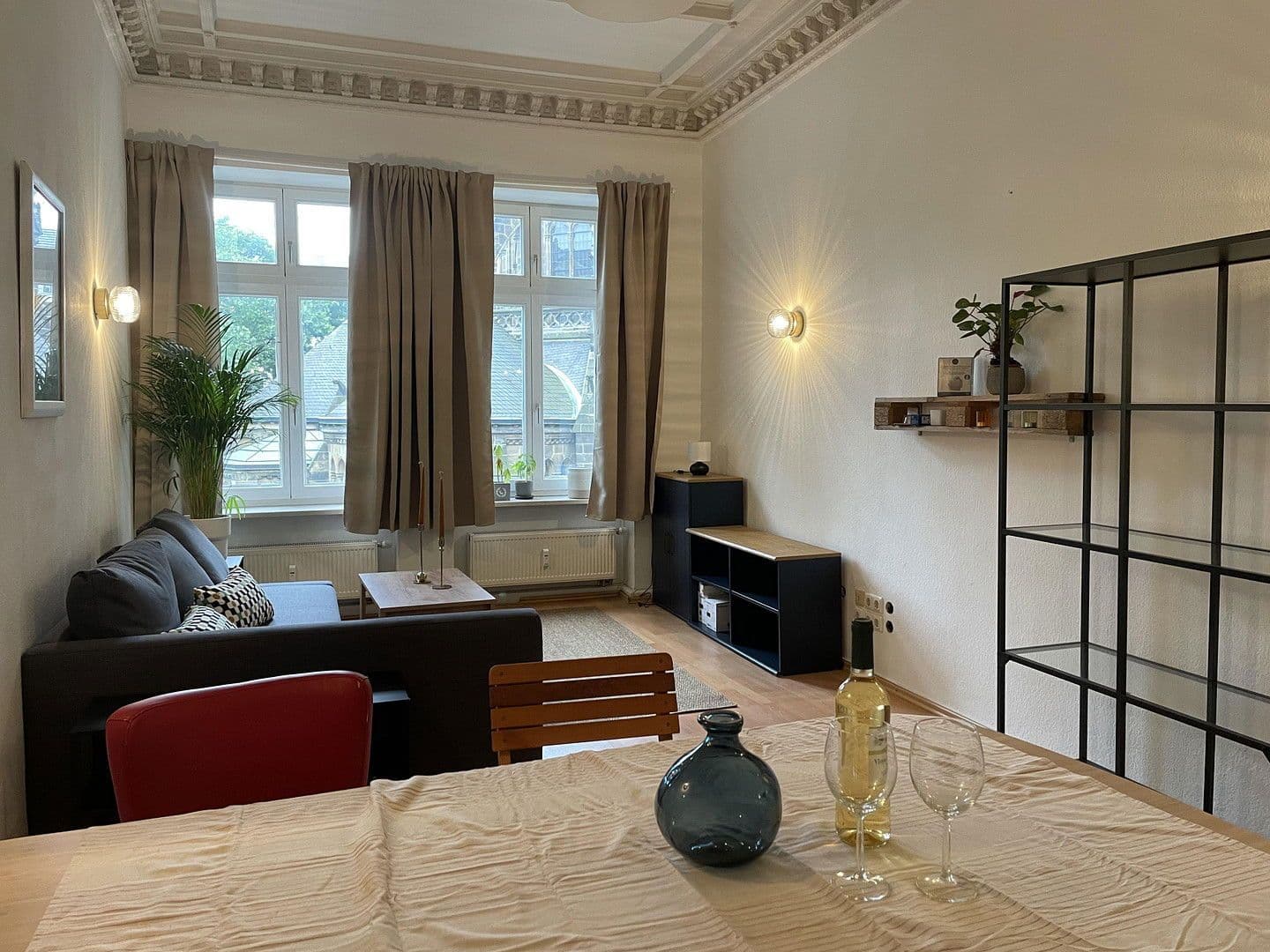 Pronájem bytu 3+1 100 m², Riemannstrasse 28, Leipzig, Sasko Pronájem bytu 3+1 100 m², Riemannstrasse 28, Leipzig, Sasko