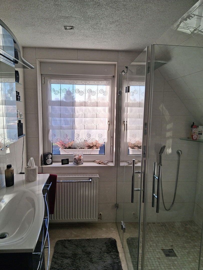 Pronájem domu 100 m², pozemek 1.000 m², Am Pfortenstieg, Kindelbrück, Durynsko Pronájem domu 100 m², pozemek 1.000 m², Am Pfortenstieg, Kindelbrück, Durynsko