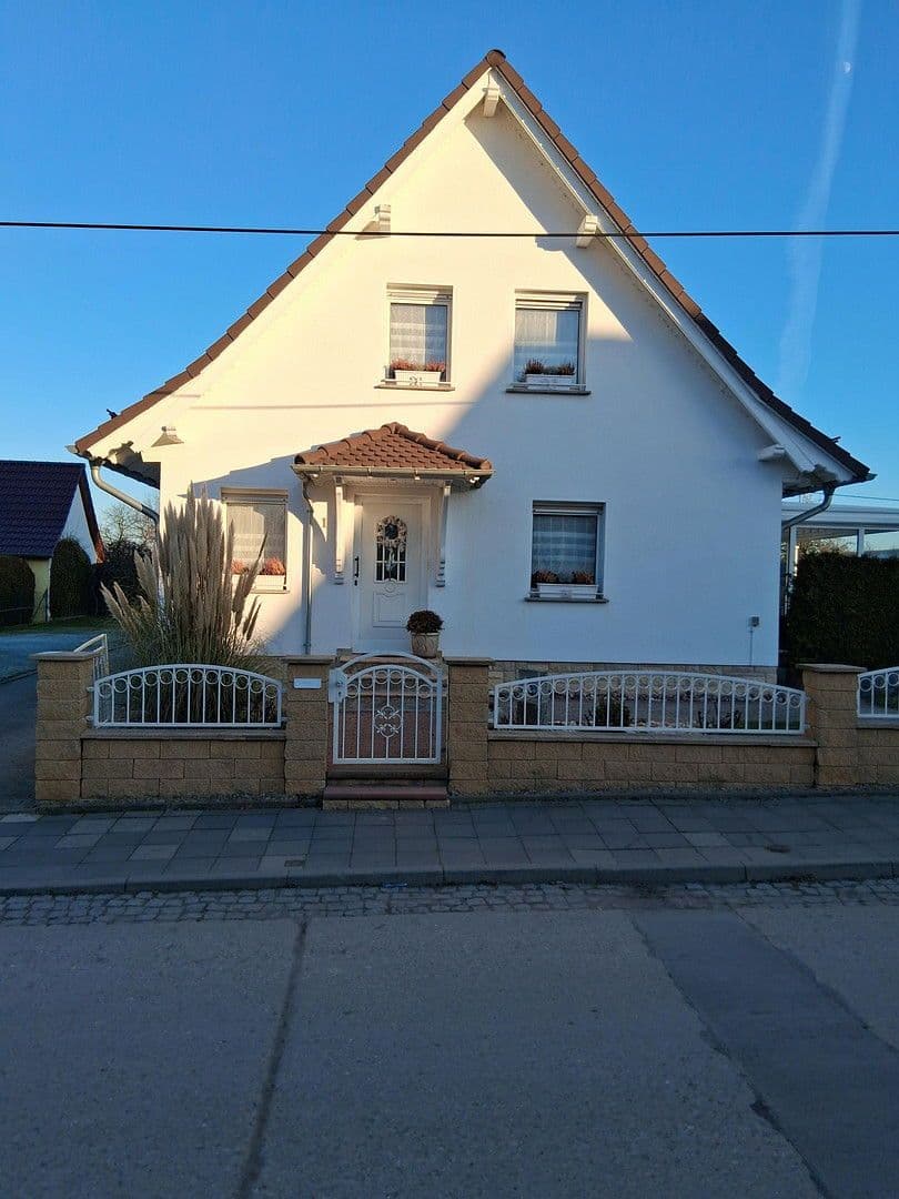 Pronájem domu 100 m², pozemek 1.000 m², Am Pfortenstieg, Kindelbrück, Durynsko Pronájem domu 100 m², pozemek 1.000 m², Am Pfortenstieg, Kindelbrück, Durynsko