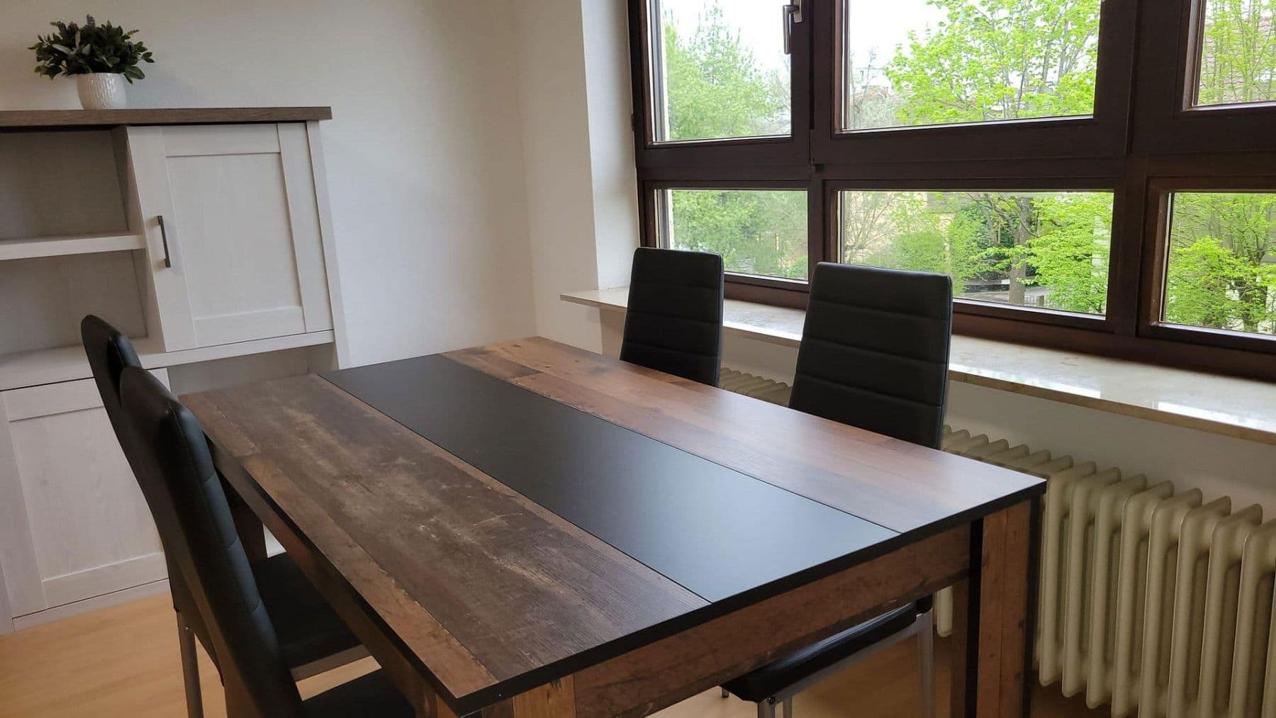 Pronájem bytu 3+kk 92 m², Offenburger Straße 37, Böblingen, Bádensko-Württembersko Pronájem bytu 3+kk 92 m², Offenburger Straße 37, Böblingen, Bádensko-Württembersko