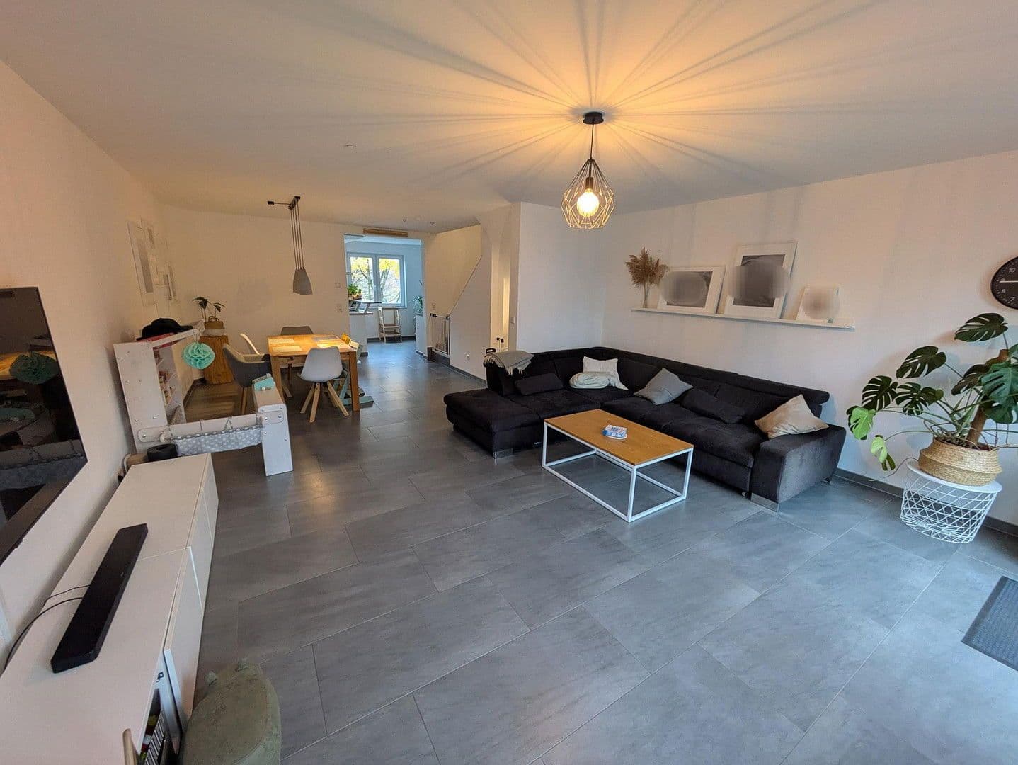 Prodej domu 174 m², pozemek 203 m², Leverkusen, Severní Porýní-Vestfálsko Prodej domu 174 m², pozemek 203 m², Leverkusen, Severní Porýní-Vestfálsko