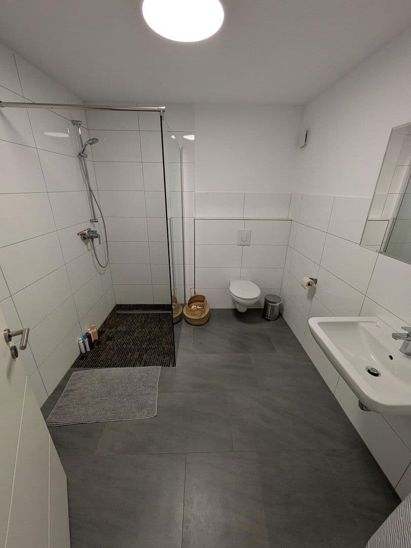 Prodej domu 174 m², pozemek 203 m², Leverkusen, Severní Porýní-Vestfálsko Prodej domu 174 m², pozemek 203 m², Leverkusen, Severní Porýní-Vestfálsko