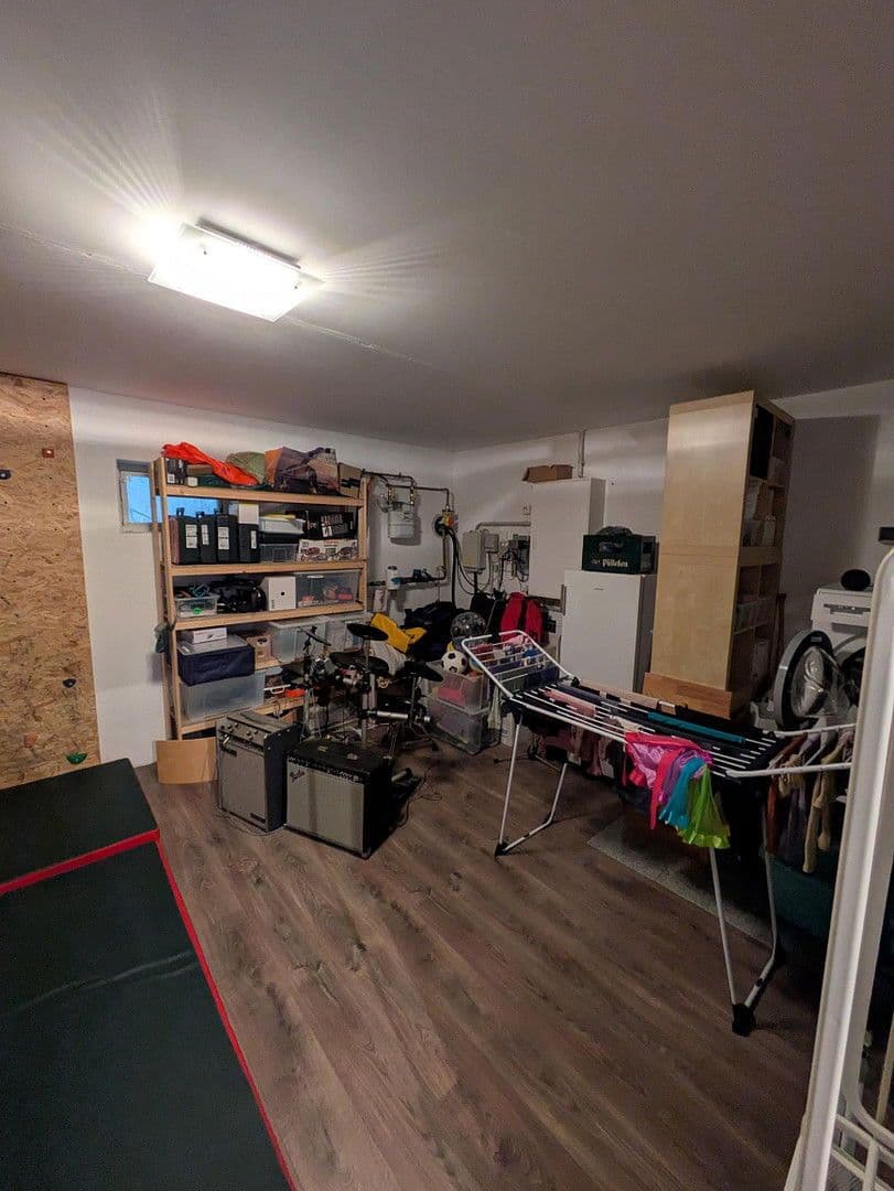 Prodej domu 174 m², pozemek 203 m², Leverkusen, Severní Porýní-Vestfálsko Prodej domu 174 m², pozemek 203 m², Leverkusen, Severní Porýní-Vestfálsko