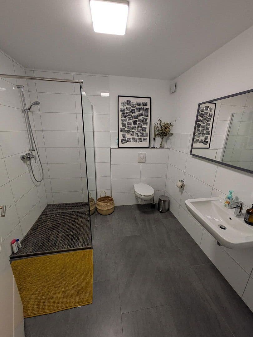 Prodej domu 174 m², pozemek 203 m², Leverkusen, Severní Porýní-Vestfálsko Prodej domu 174 m², pozemek 203 m², Leverkusen, Severní Porýní-Vestfálsko