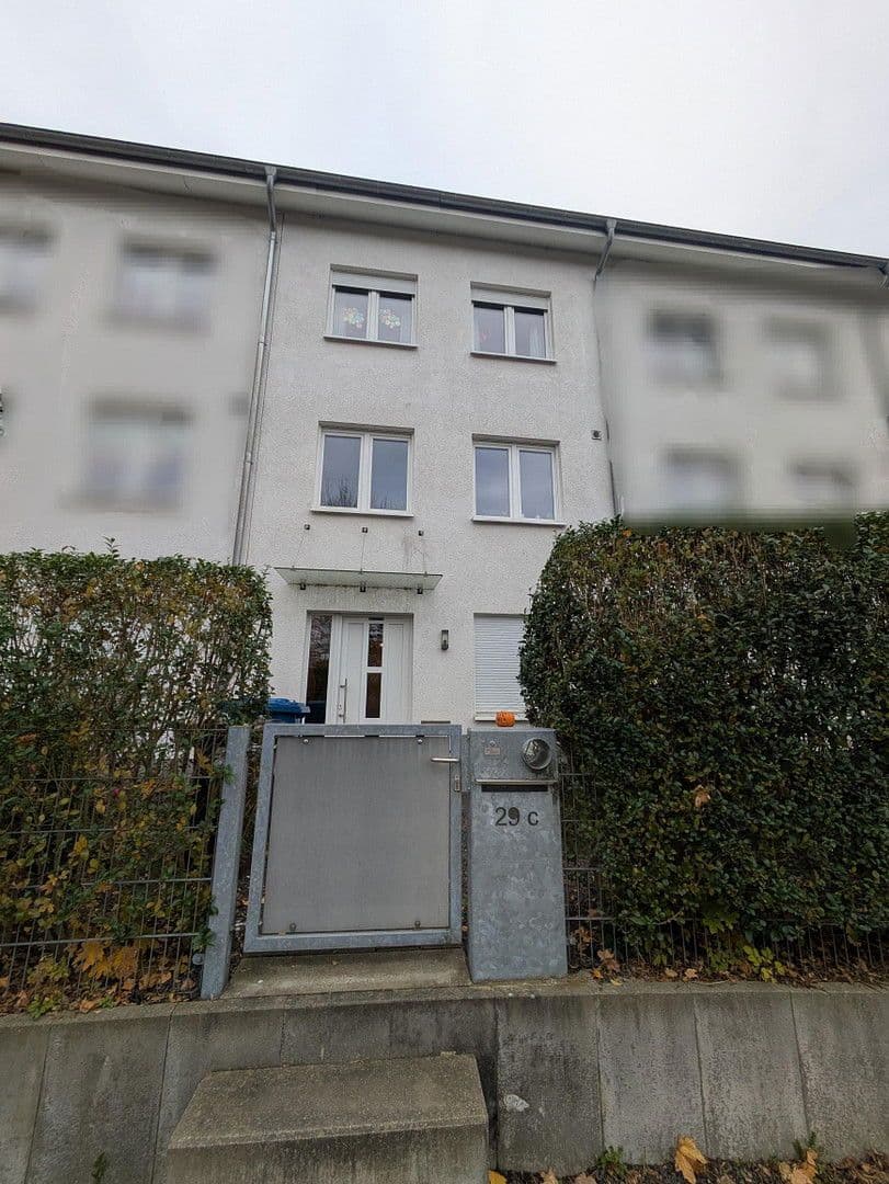 Prodej domu 174 m², pozemek 203 m², Leverkusen, Severní Porýní-Vestfálsko Prodej domu 174 m², pozemek 203 m², Leverkusen, Severní Porýní-Vestfálsko