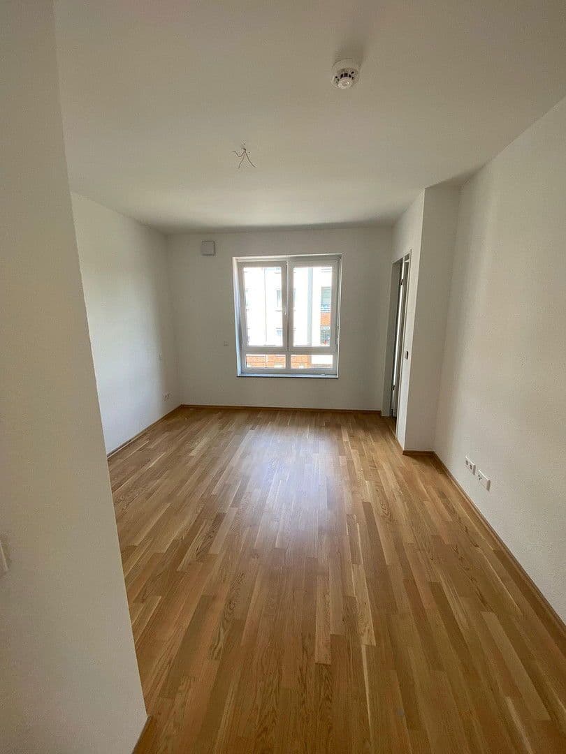 Pronájem bytu 3+1 94 m², Niederfeldstr. 35, Leverkusen, Severní Porýní-Vestfálsko Pronájem bytu 3+1 94 m², Niederfeldstr. 35, Leverkusen, Severní Porýní-Vestfálsko