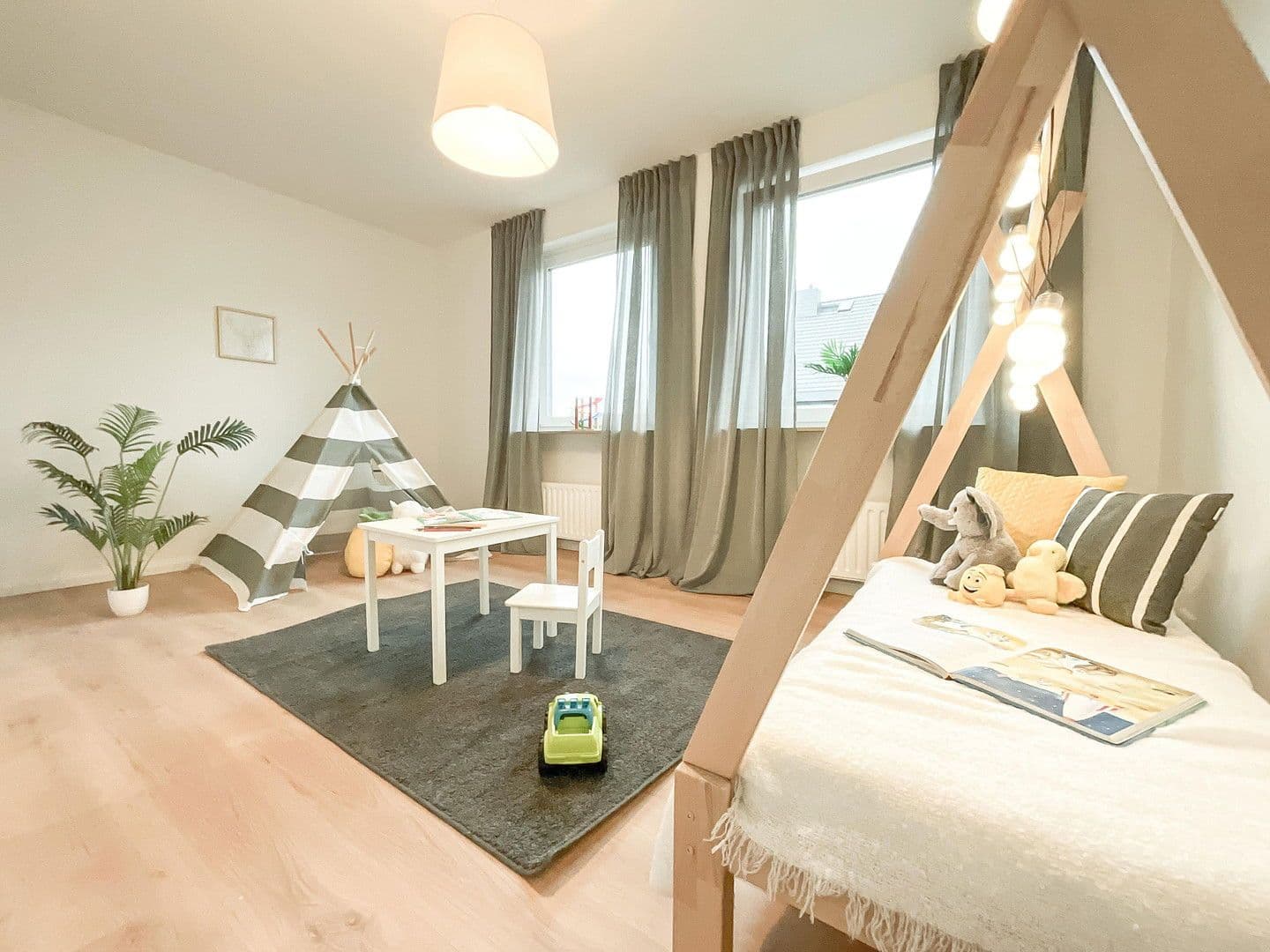 Prodej domu 126 m², pozemek 194 m², Rellingen, Šlesvicko-Holštýnsko Prodej domu 126 m², pozemek 194 m², Rellingen, Šlesvicko-Holštýnsko