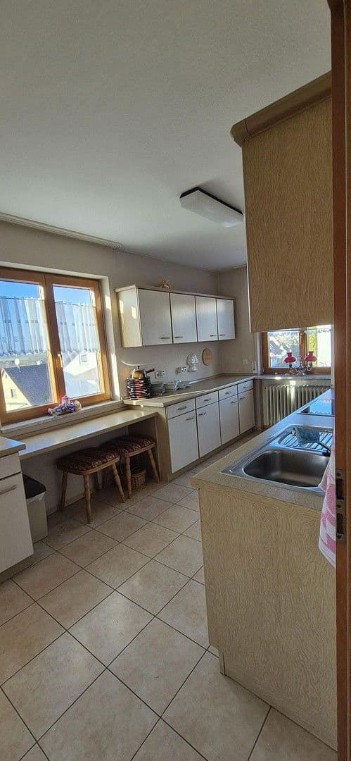 Prodej domu 152 m², pozemek 595 m², Sulz am Neckar, Bádensko-Württembersko Prodej domu 152 m², pozemek 595 m², Sulz am Neckar, Bádensko-Württembersko