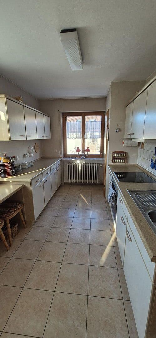 Prodej domu 152 m², pozemek 595 m², Sulz am Neckar, Bádensko-Württembersko Prodej domu 152 m², pozemek 595 m², Sulz am Neckar, Bádensko-Württembersko